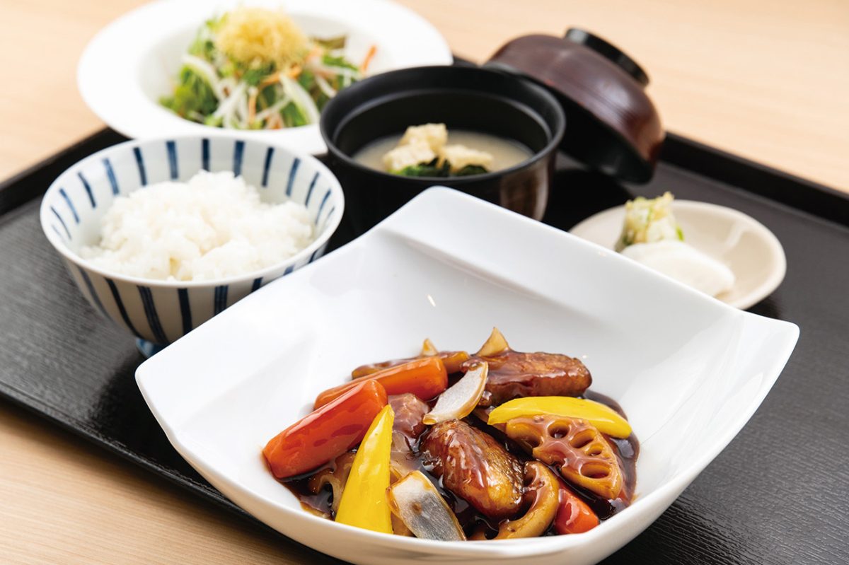 白身魚と季節野菜の黒甘酢あん掛けセット